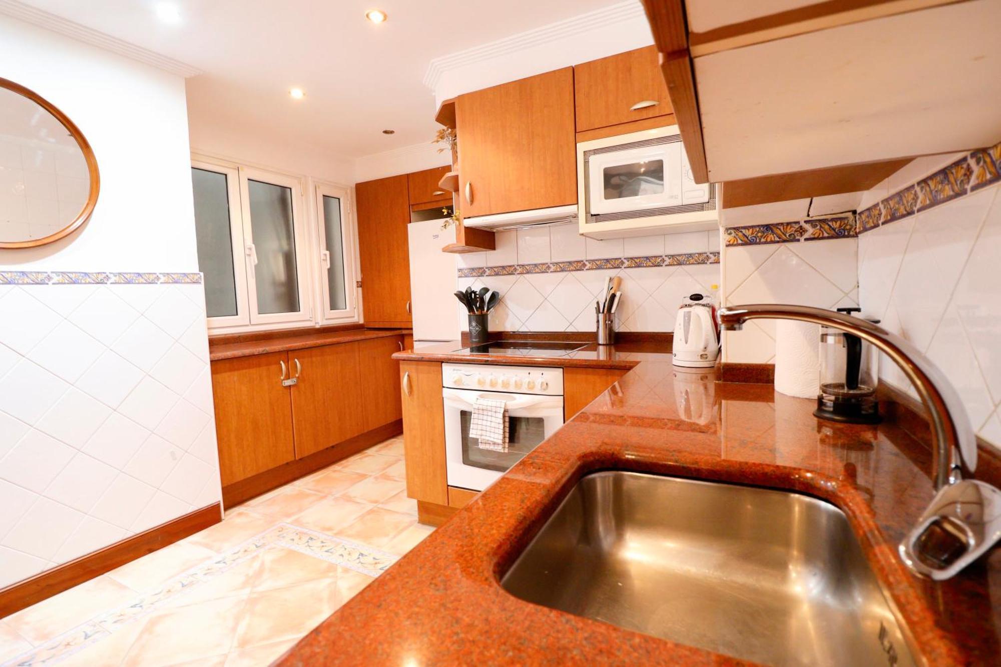 Apartamento Plaza Consti San Sebastián Exterior foto